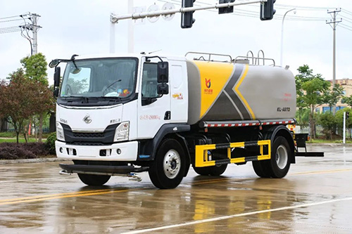 【保養(yǎng)小貼士】大眾對灑水車高關(guān)注的3個(gè)疑惑點(diǎn)，答案在這里！