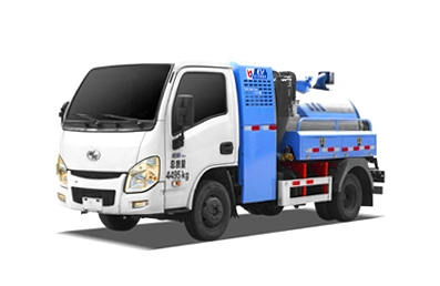 上汽躍進(jìn)純電吸糞車 