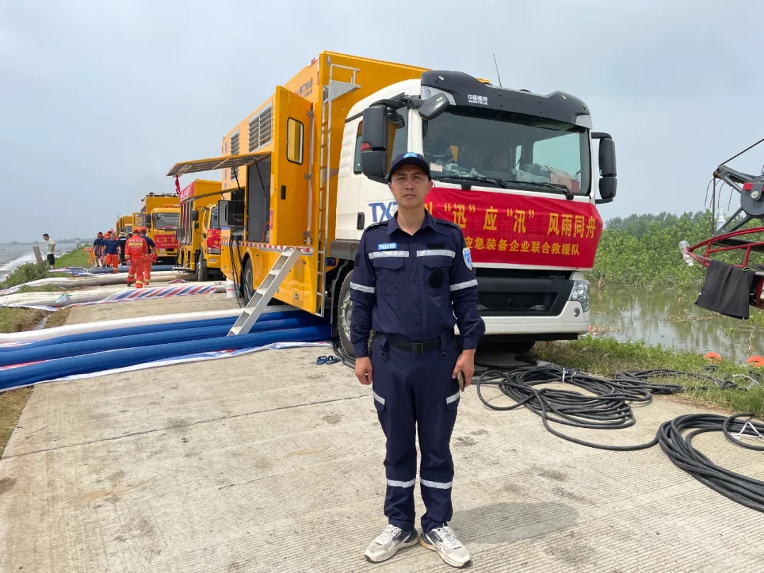 【救援先鋒】“臥床搶險”的定海神針——劉華軍