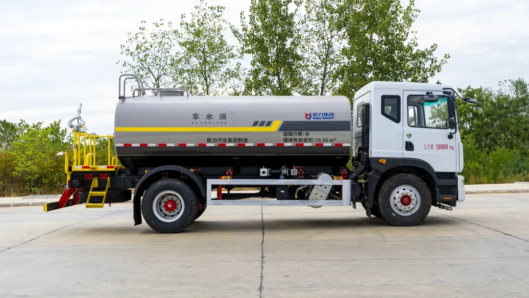 2025050519721834.jpg 3.webp.jpg