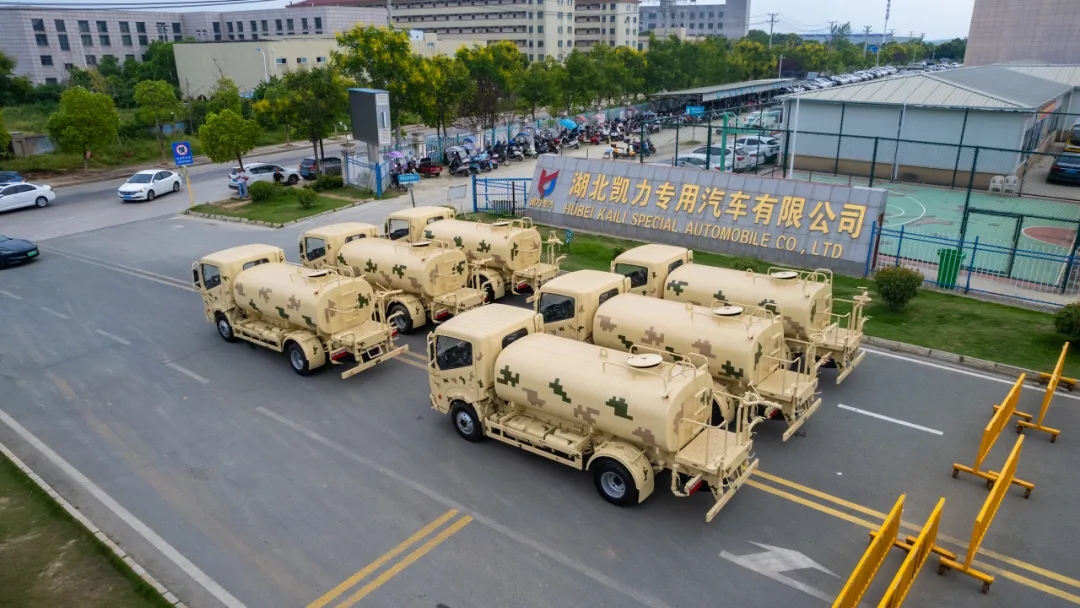 【批量發(fā)車】凱力風(fēng)定制版灑水車批量發(fā)車！