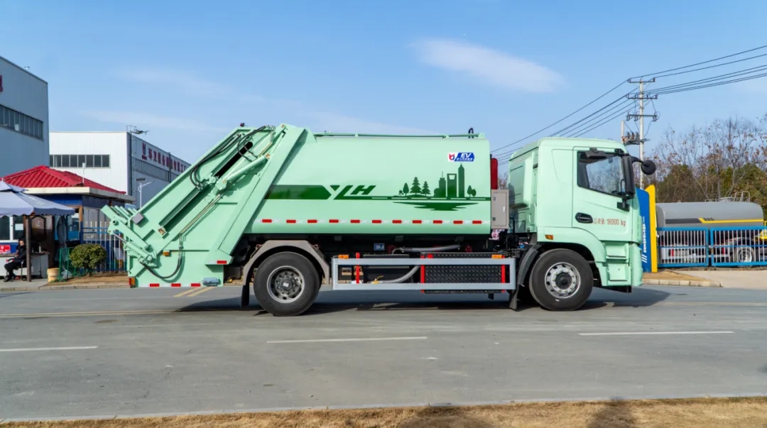 2025120311801066.jpg 5.webp.jpg